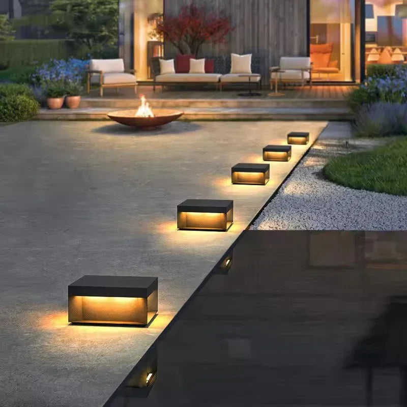 Abbie Solar Pillar Light