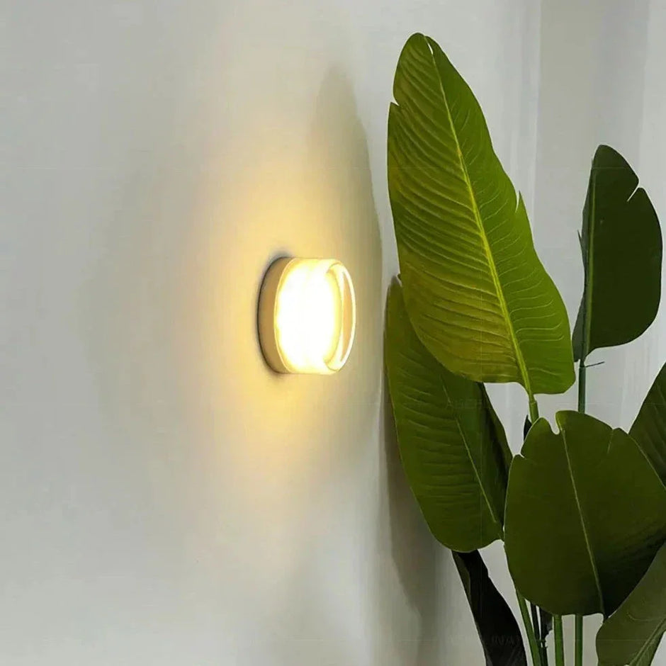 Acento Wall Lamp