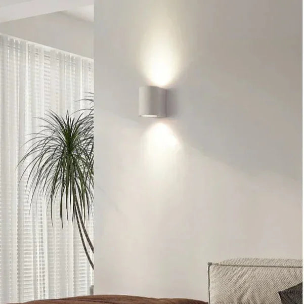 Sammie Cement Wall Lamp