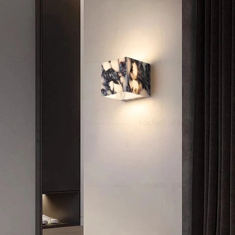 Xavis Wall Lamp