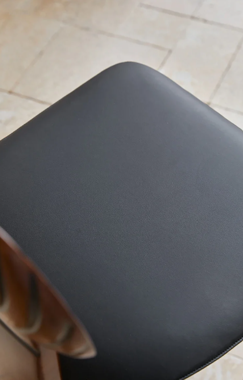 Asta Chair