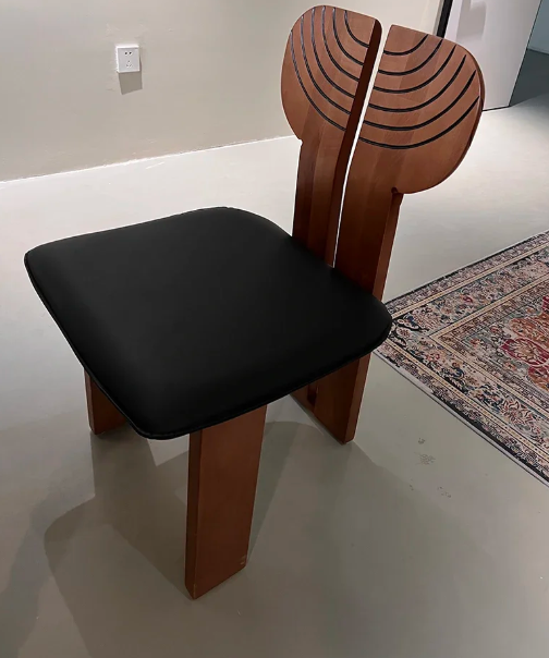 Asta Chair