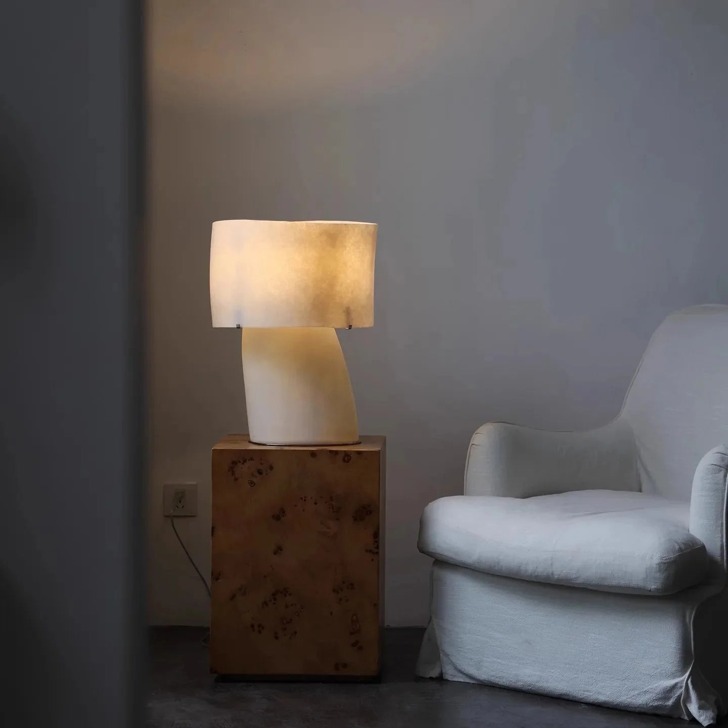 Oliver Table Lamp