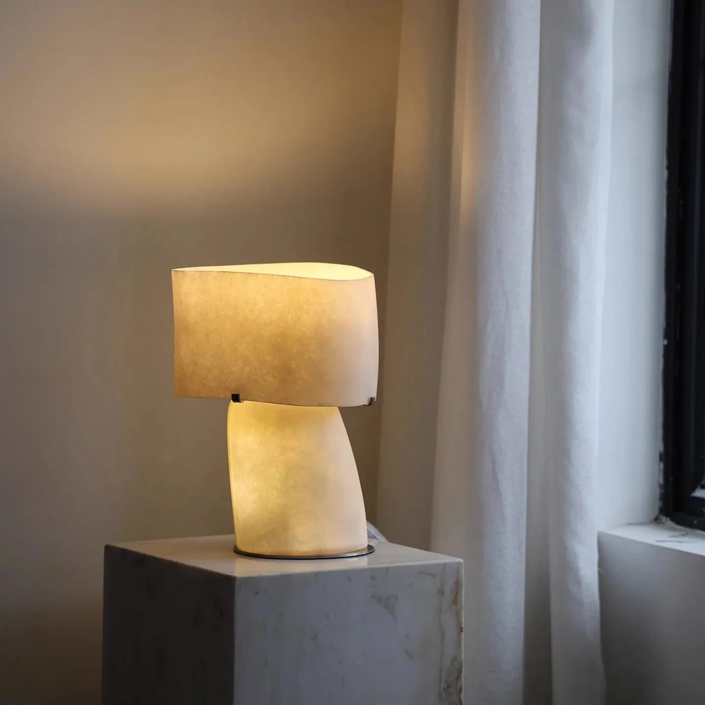 Oliver Table Lamp