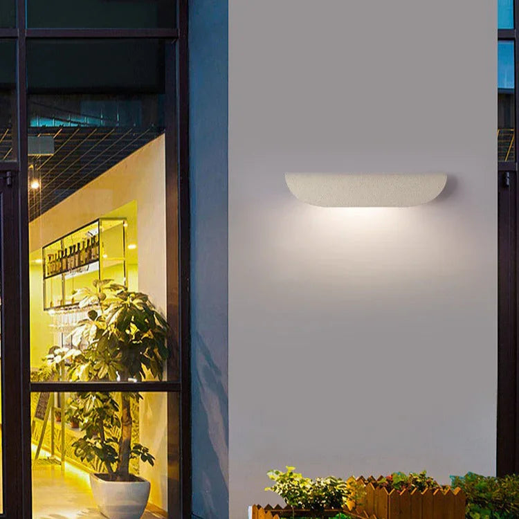 Addison Outdoor Wall Lamp