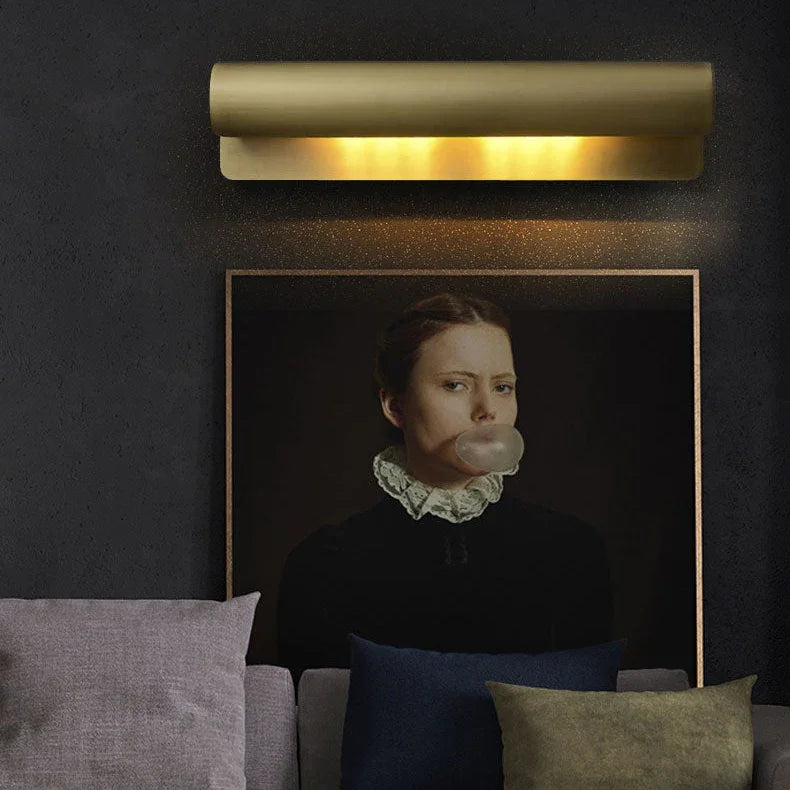 Lifold Wall Lamp