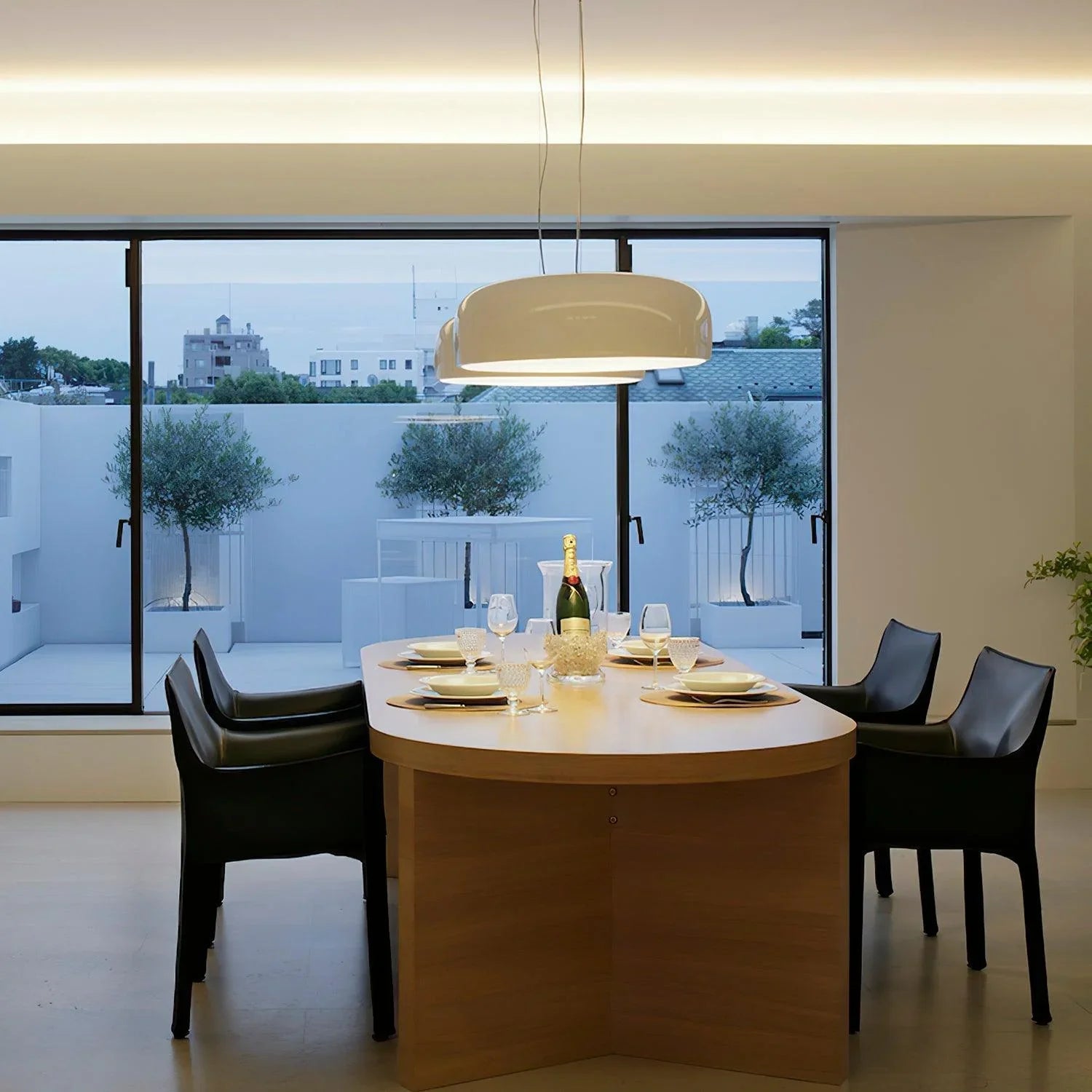 Stelo Pendant Light
