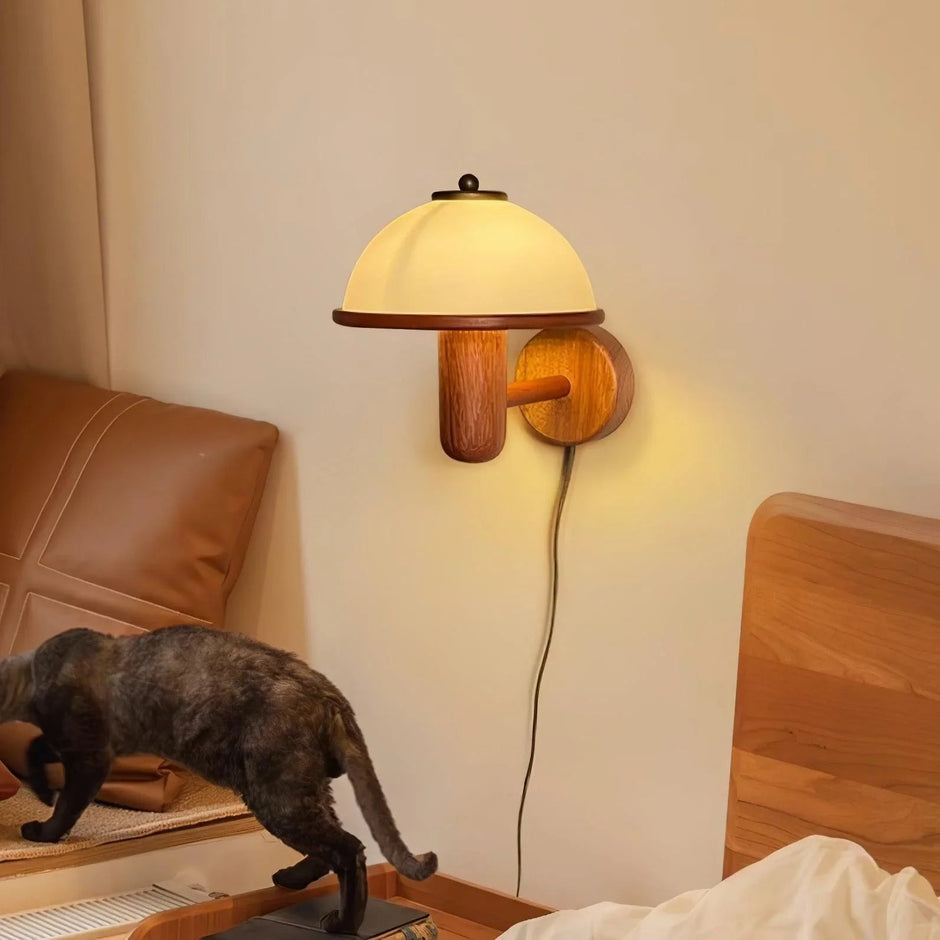 Kumo Retro Wall Light