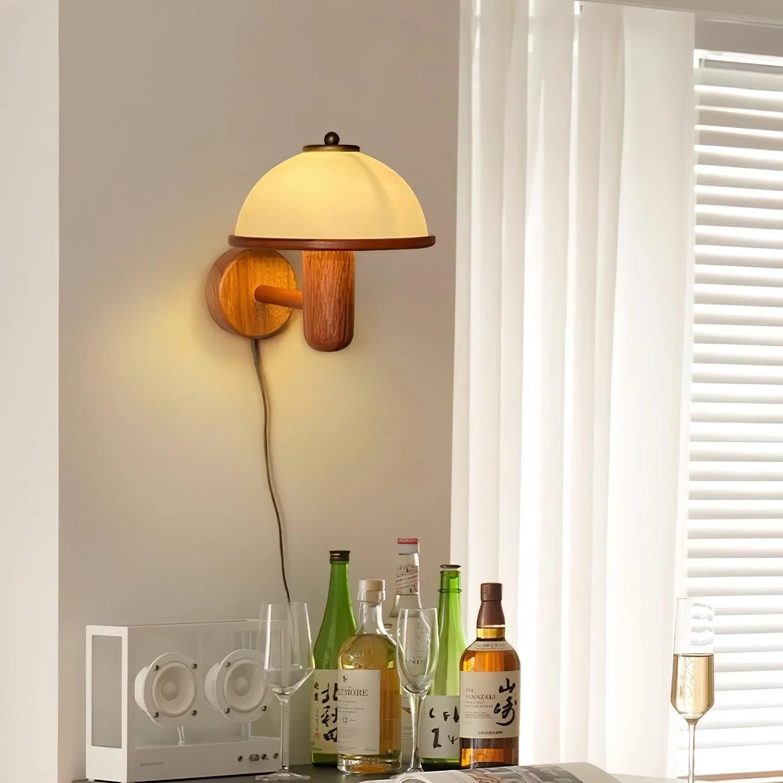 Kumo Retro Wall Light