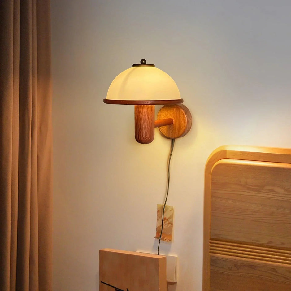 Kumo Retro Wall Light