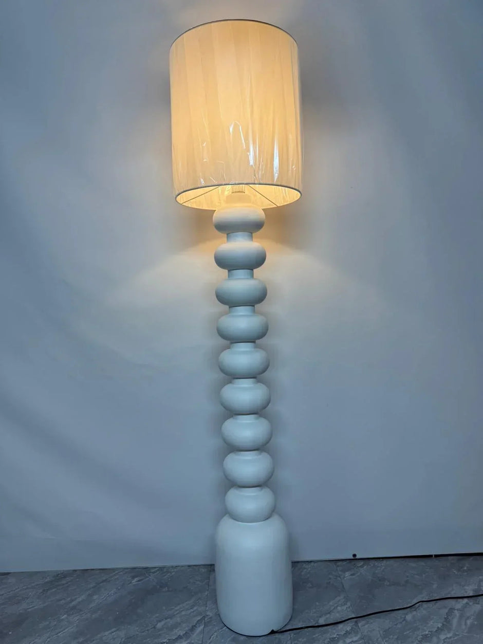 Eleganza Floor Lamp
