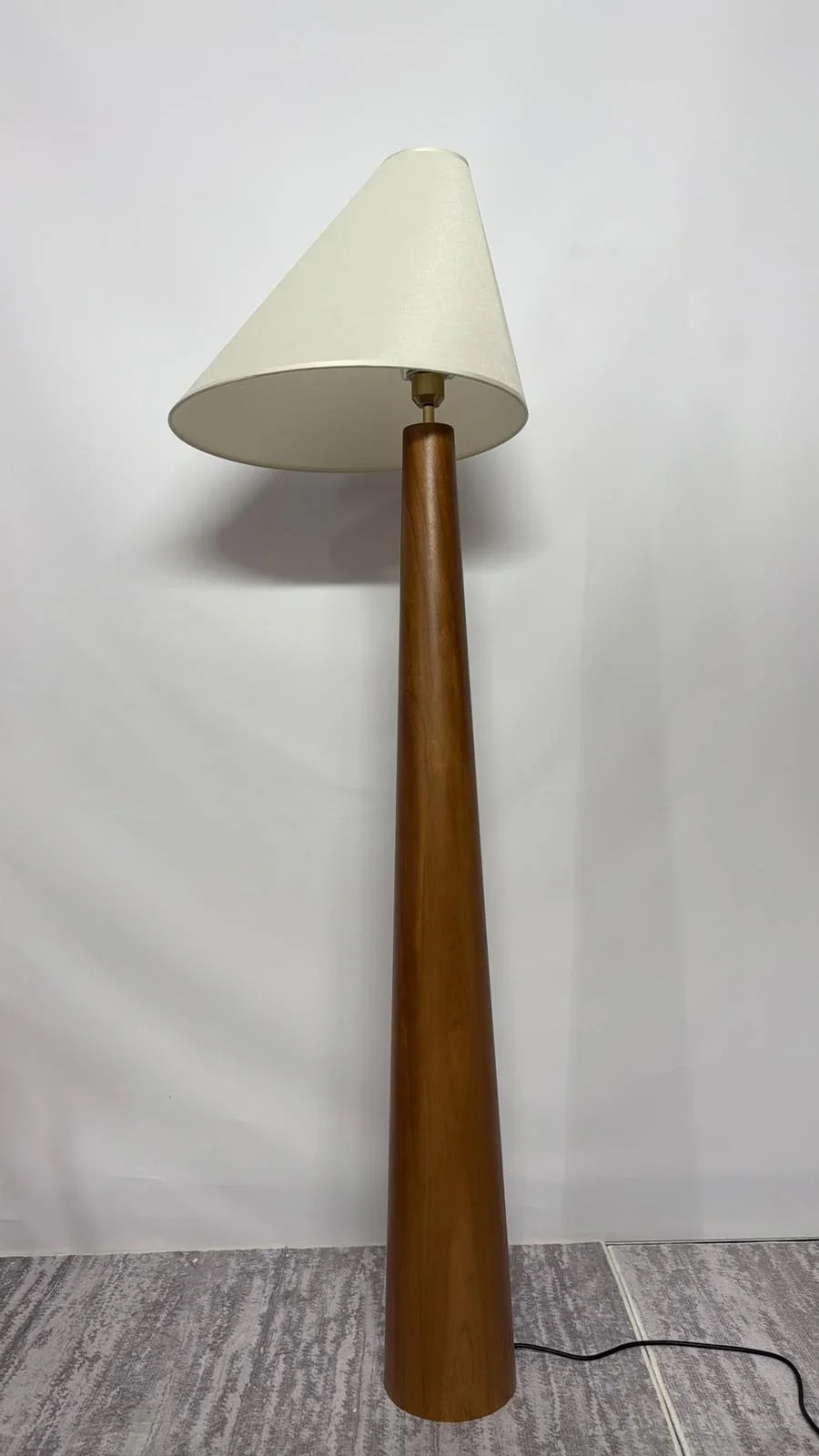 Bonfilia Wood Floor Lamp
