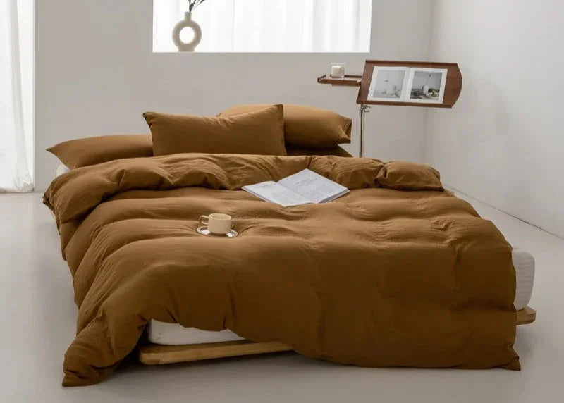 Elenorra Classic Bedding Set