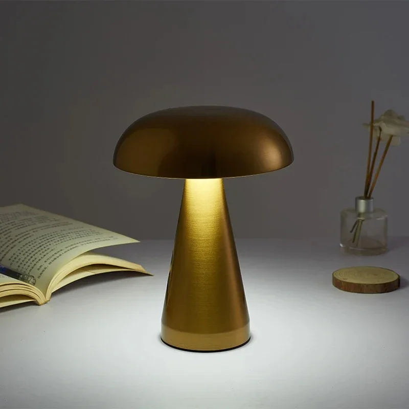 Paddington Portable Lamp
