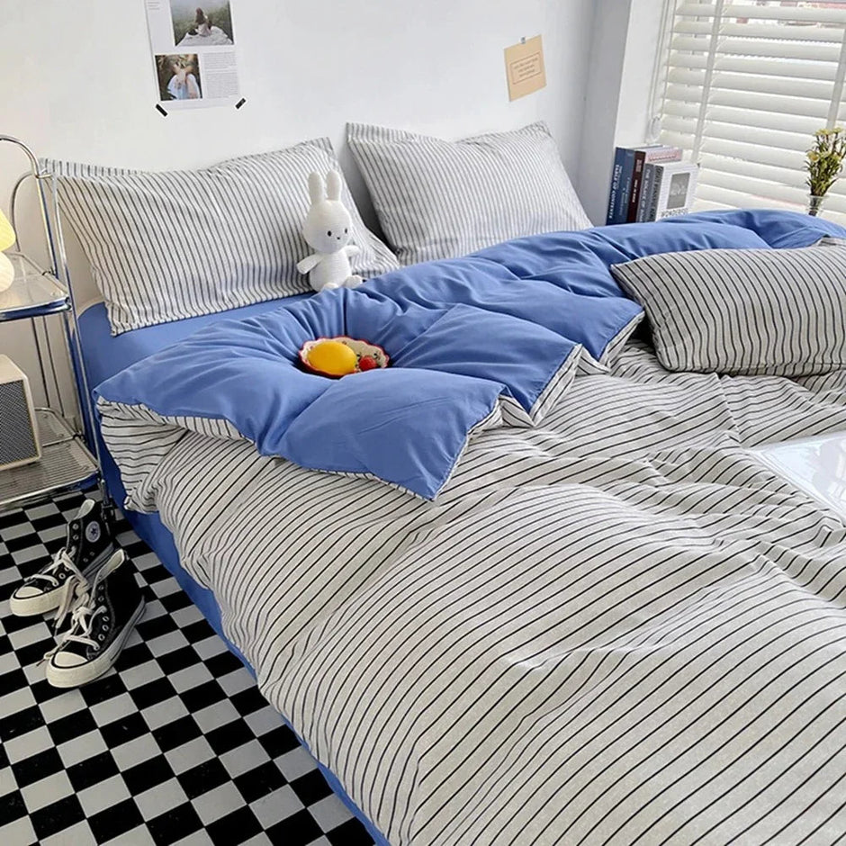Onelia Checkered & Stripped Bedding Set