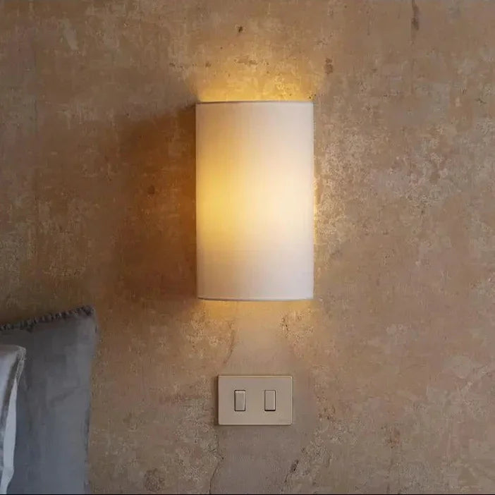 Fannhie Wall Lamp