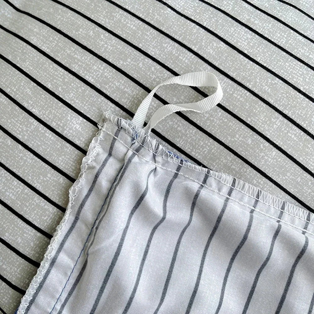 Onelia Checkered & Stripped Bedding Set