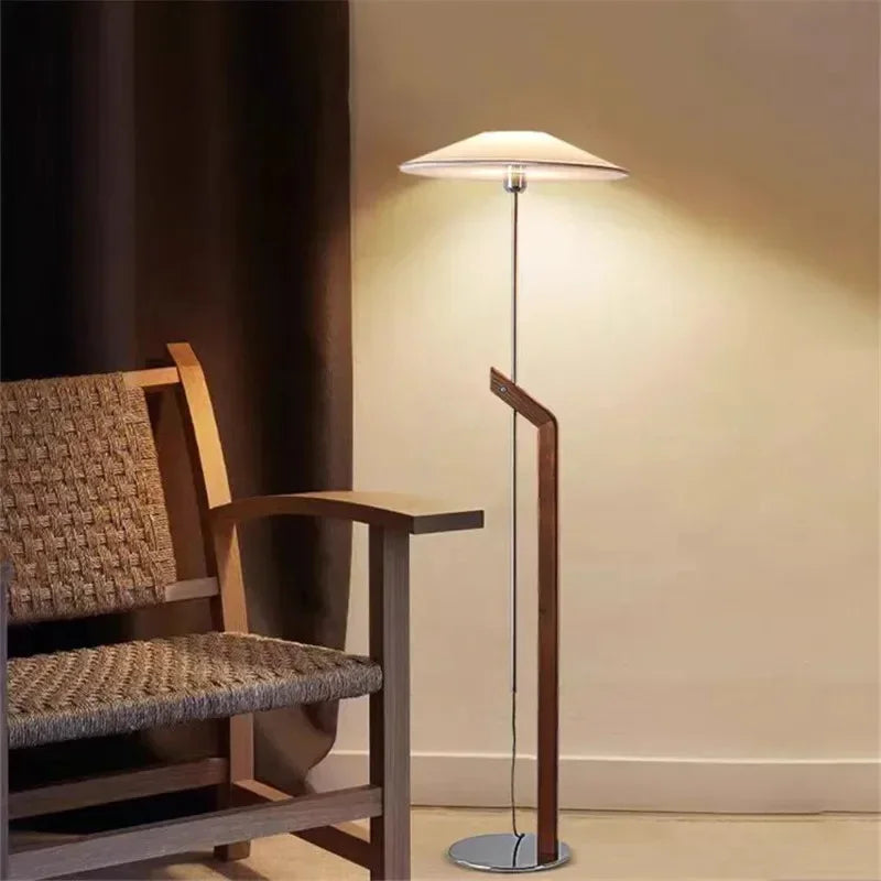 Manhattan Floor Lamp