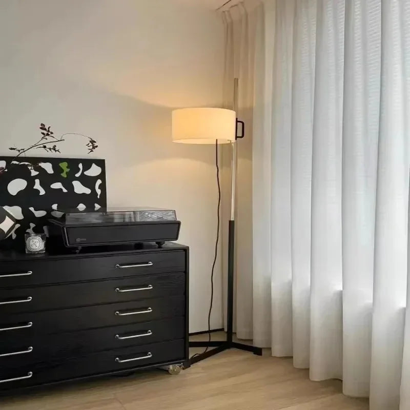 Luzia Black Floor Lamp