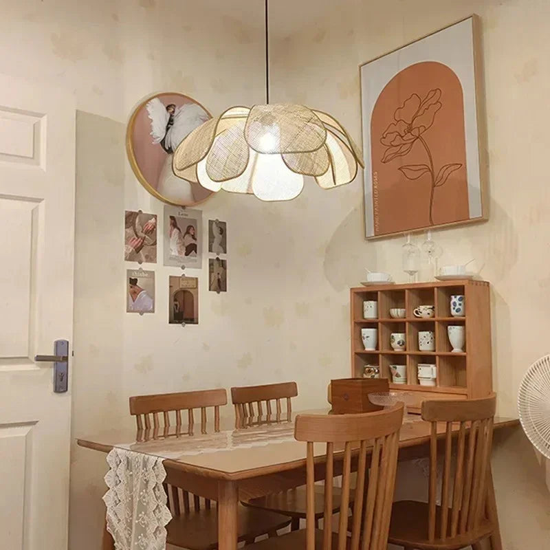 Florale Rattan Pendant