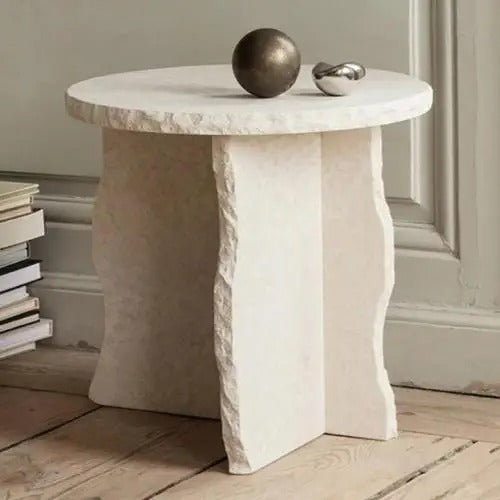 Calloy Table