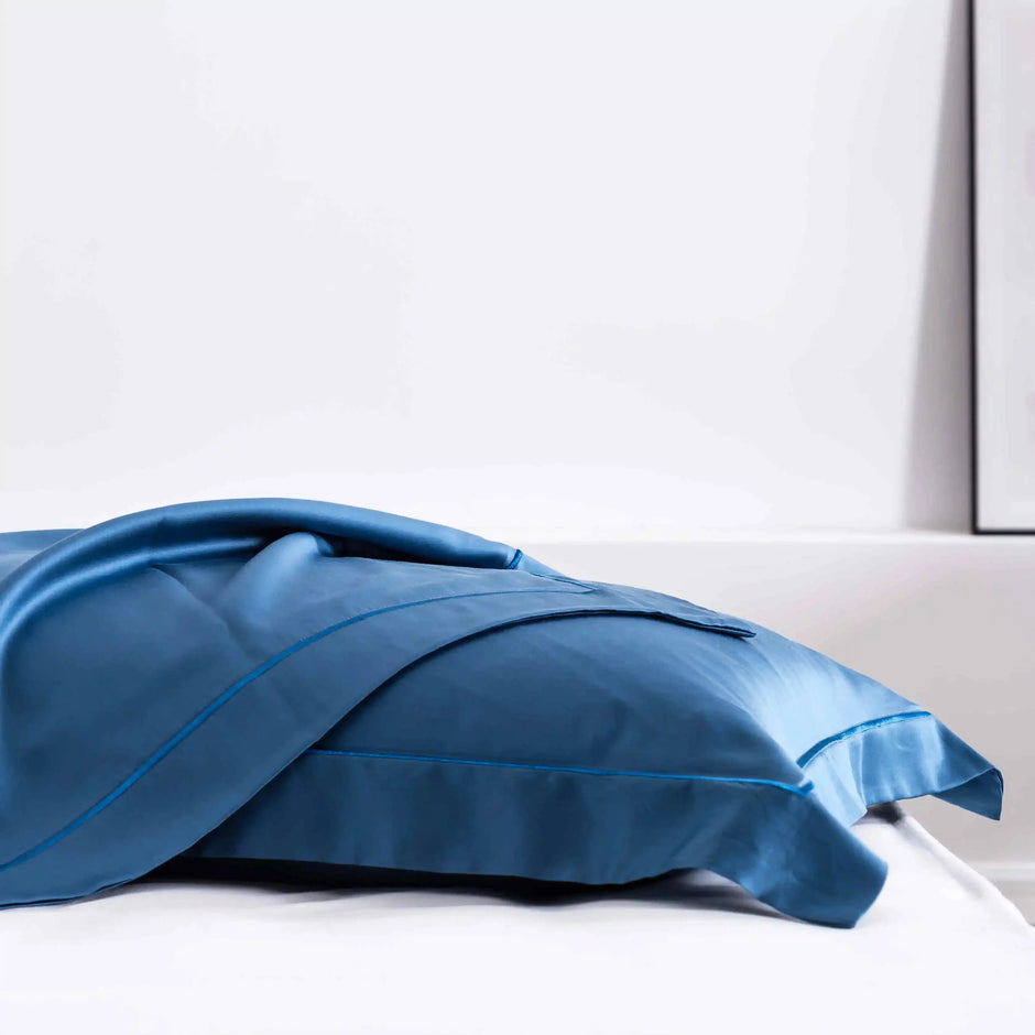 Elenorra Premium Silk Bedding Set