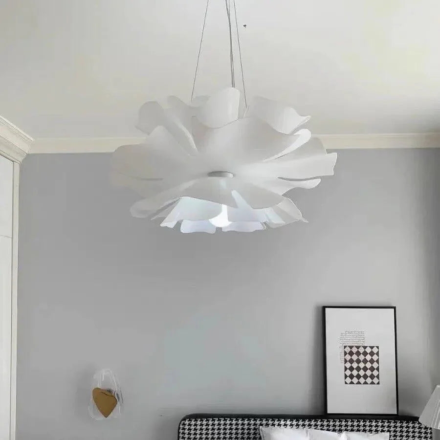 Wendy Flower Pendant Light