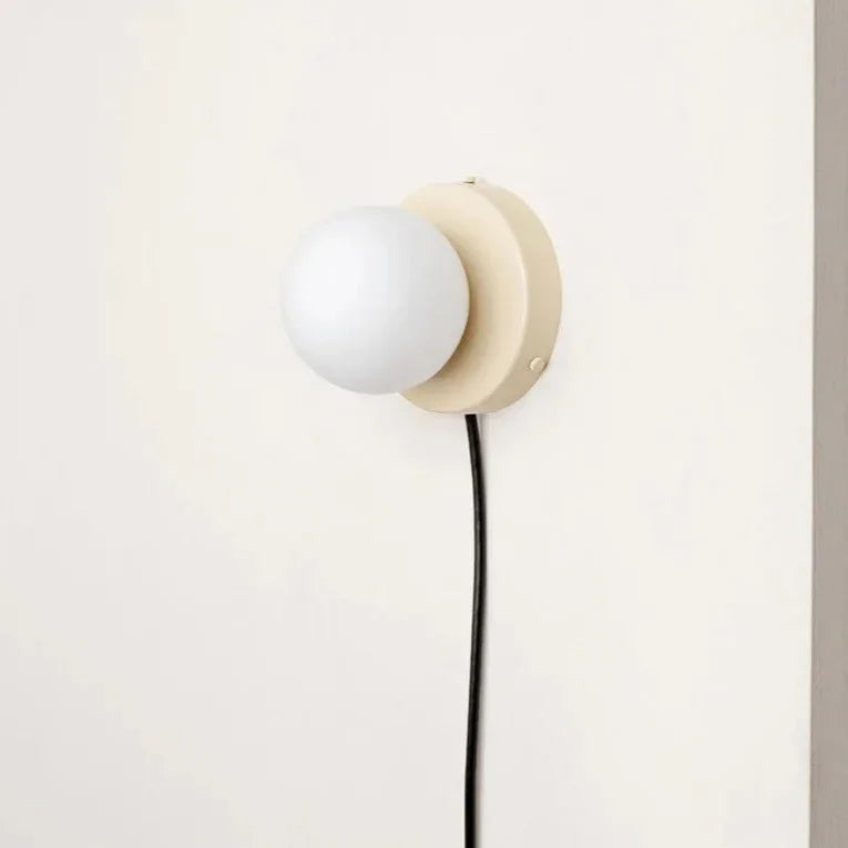 Nalani Wall Lamp