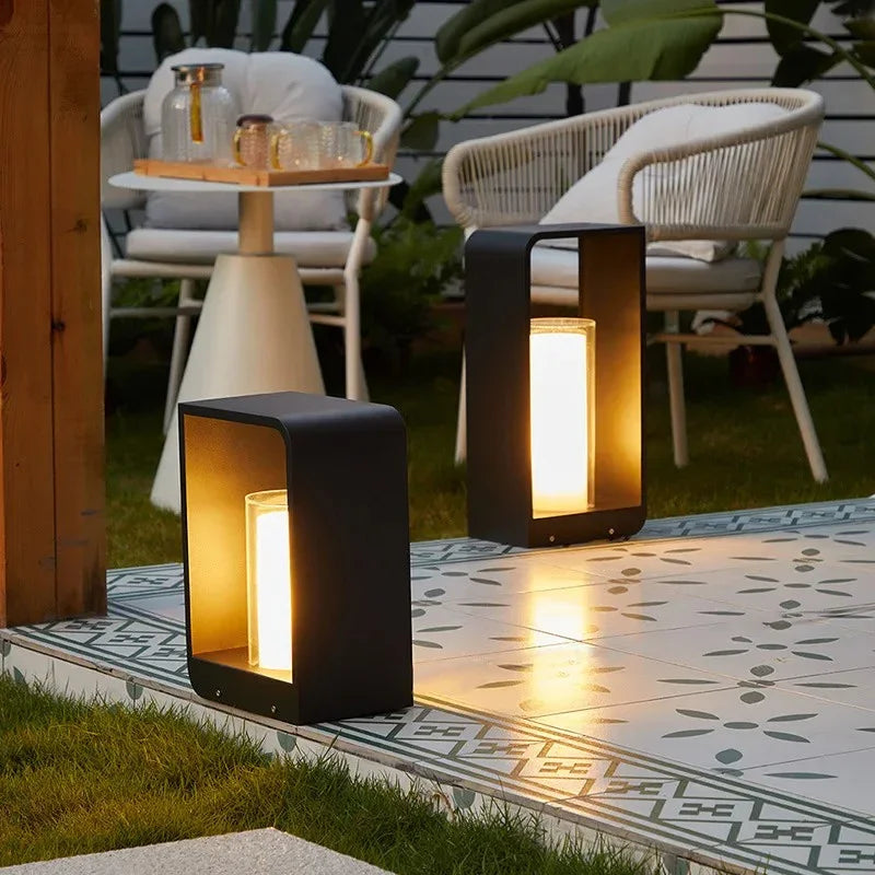 Reyna LED Outdoor Light