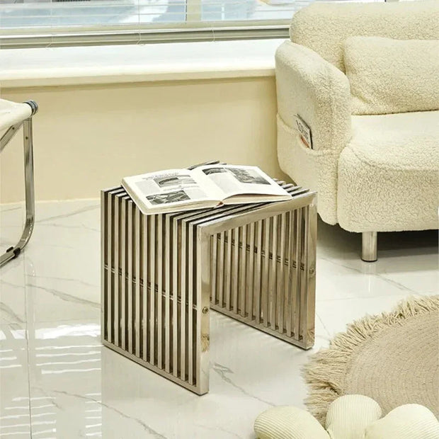Remejos Stool