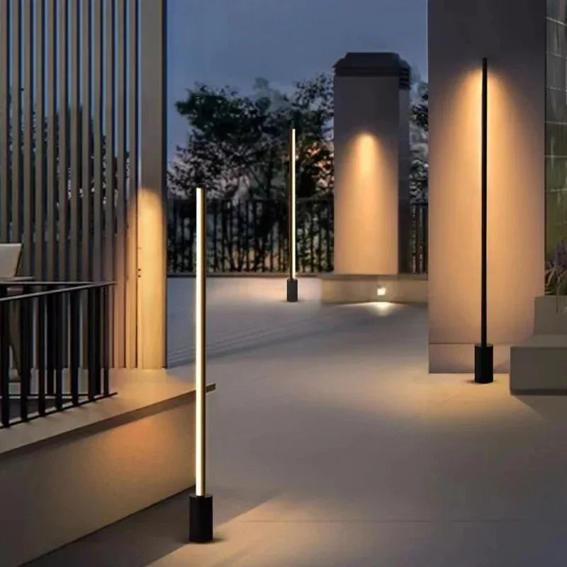 Kenzie LED Lawn Light