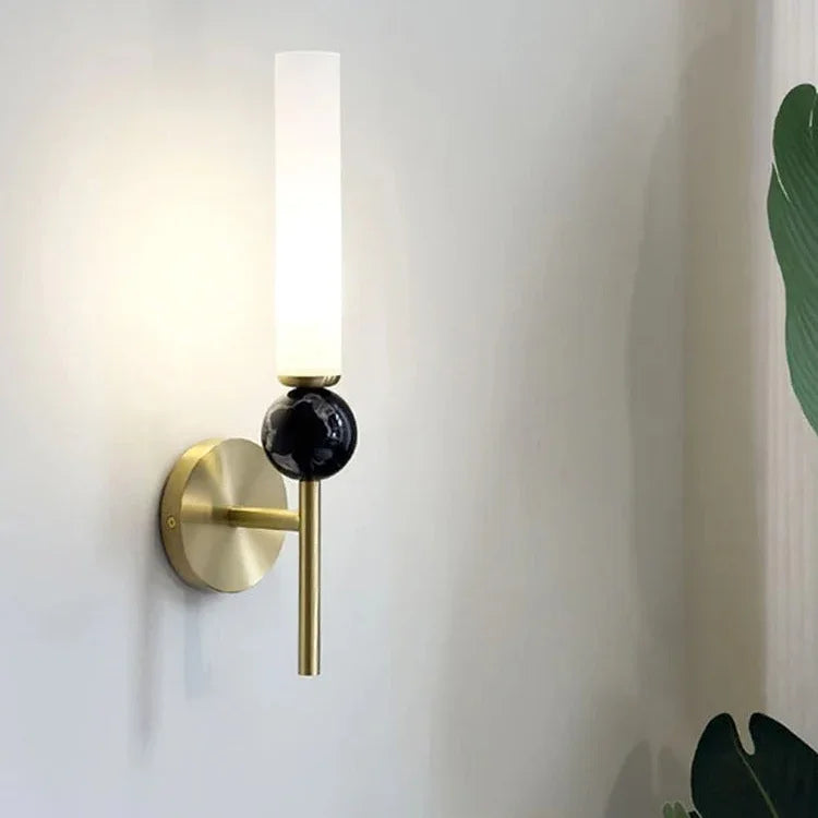 Macy Wall Lamp
