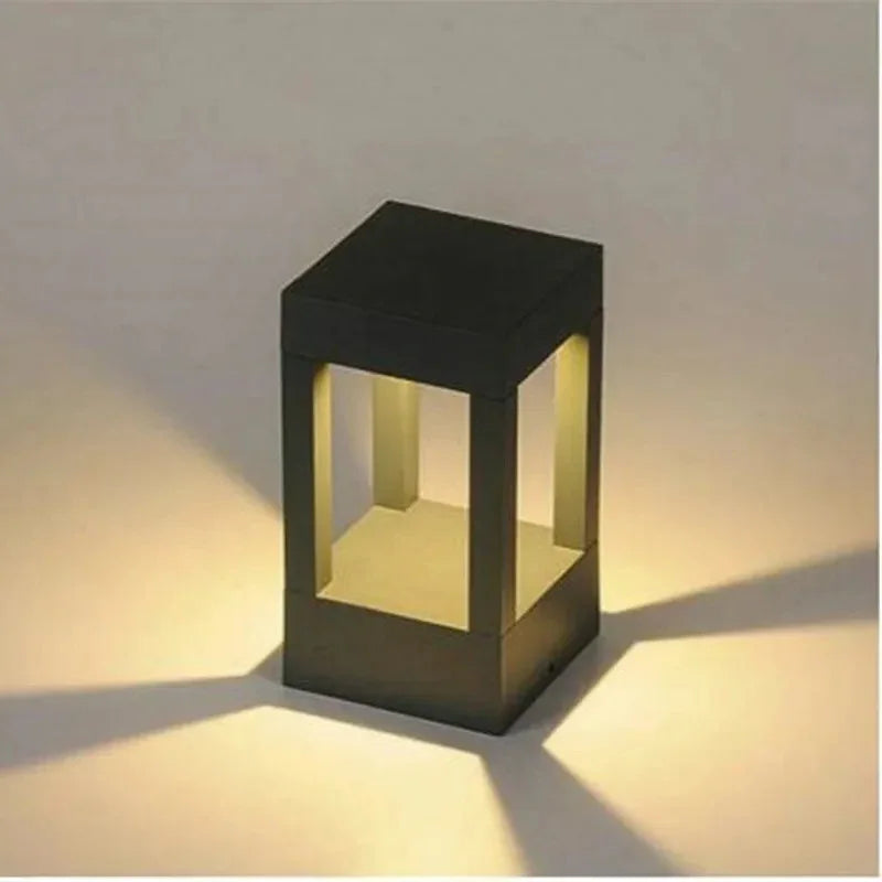 Bexley LED Lawn Lamp