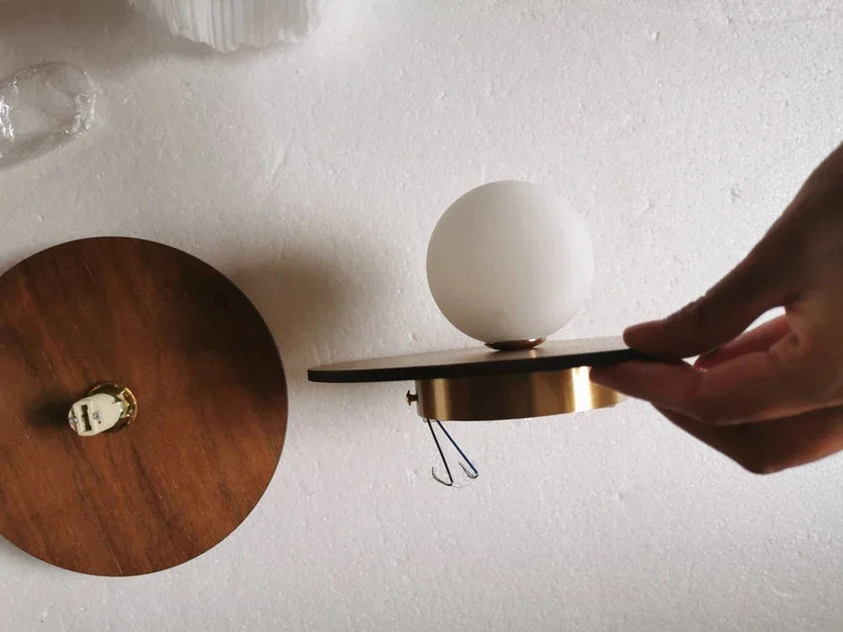 Wisteria Wall Lamp