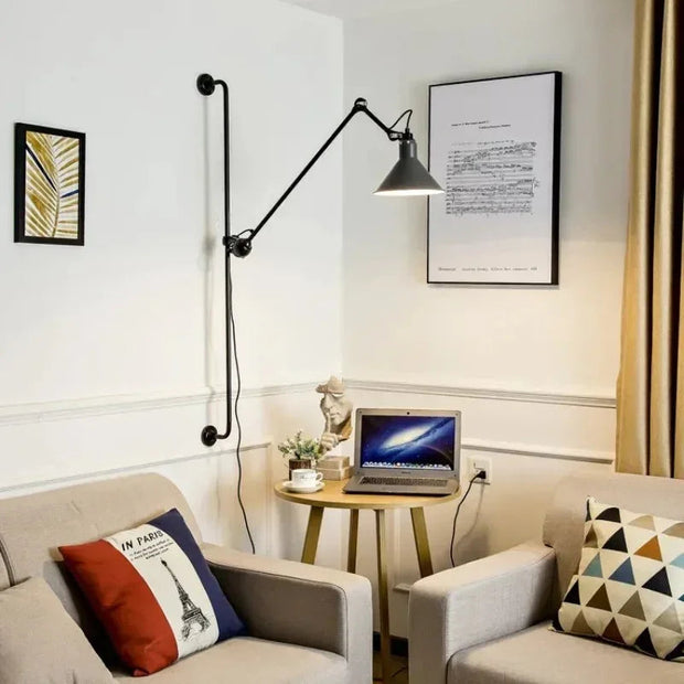 Vanya Wall Lamp