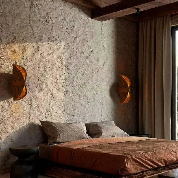 Estefania Wall Lamp