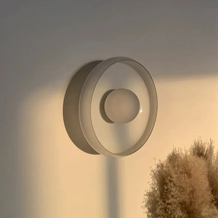 Laurel Wall Lamp
