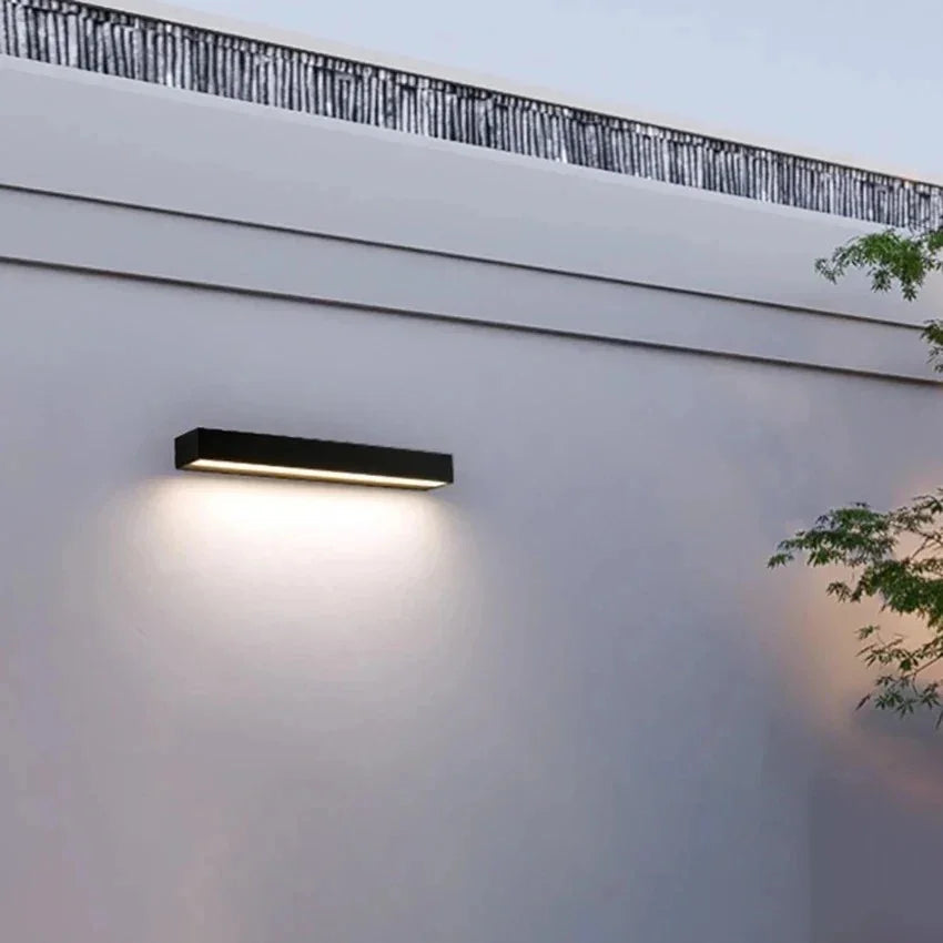 Ailyn LED Wall Light