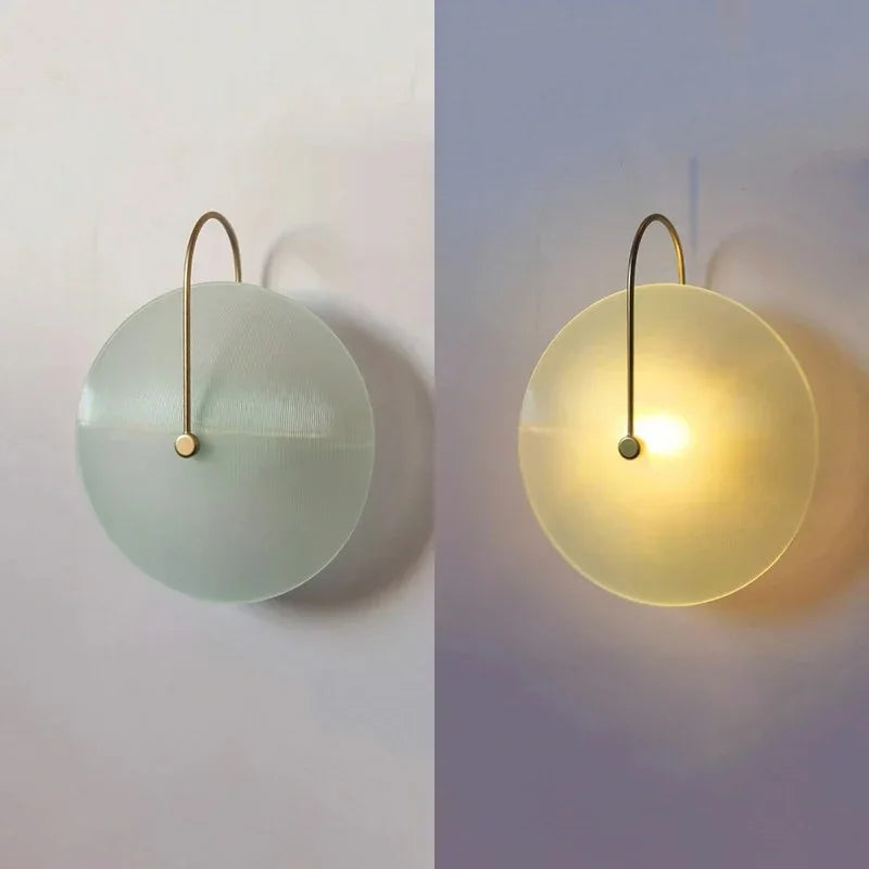 Basil Wall Lamp