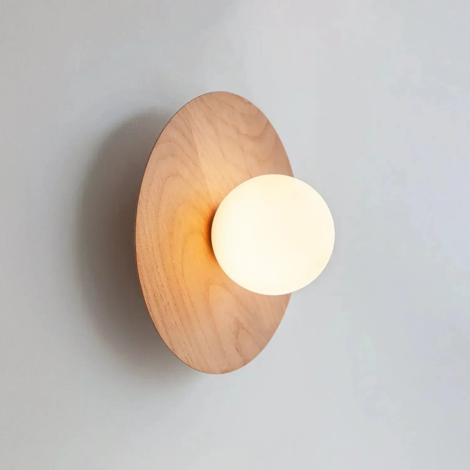 Wisteria Wall Lamp