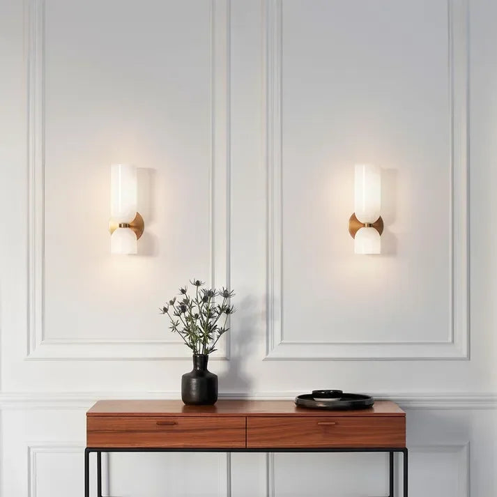 Bello Wall Lamp